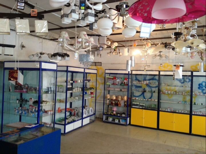 Коммерческое здание, 122 м²