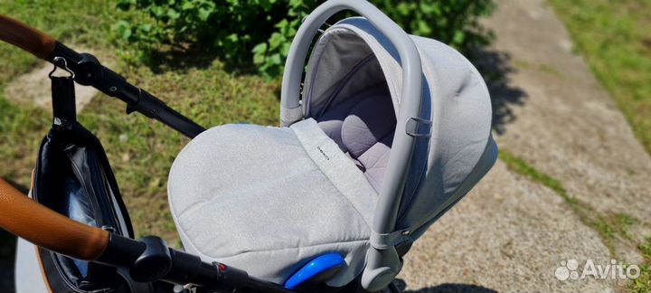 Коляска 3 в 1 Bexa Ultra