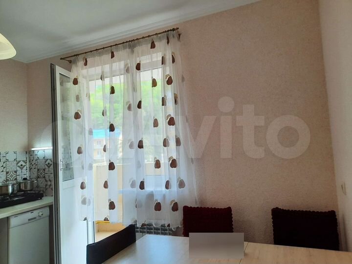 3-к. квартира, 90 м², 3/7 эт.