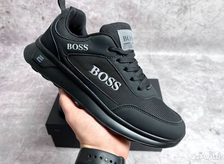 Кроссовки Boss удобные