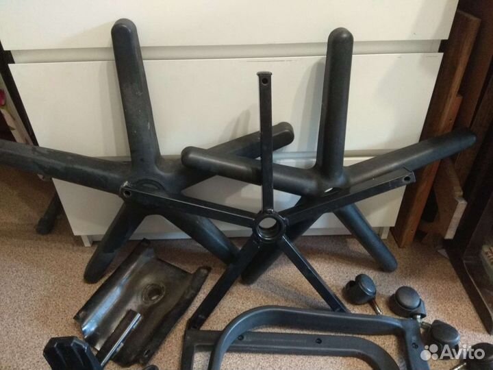 Запчасти для офисного кресла