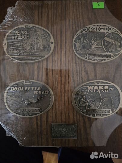 Лоты коллекционных американских пряжек