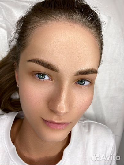 Модель на перманентный макияж