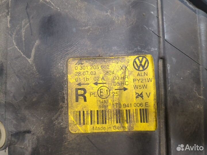 Фара (передняя) правая Volkswagen Caddy