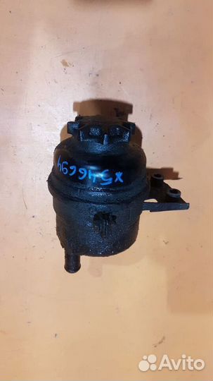 Бачок гур на BMW X5 E53