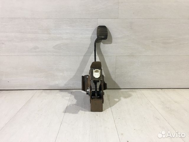 Педаль тормоза LADA xray 1.6 мт