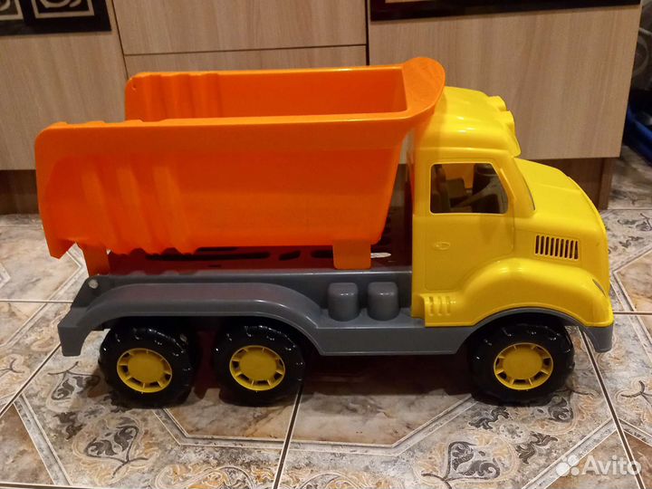 Детская машина