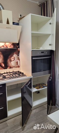 Кухонный гарнитур угловой бу