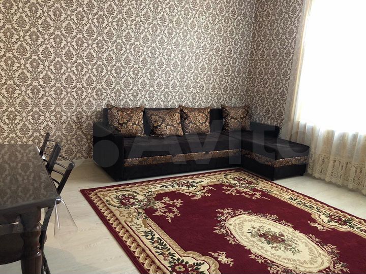 2-к. квартира, 48 м², 3/3 эт.