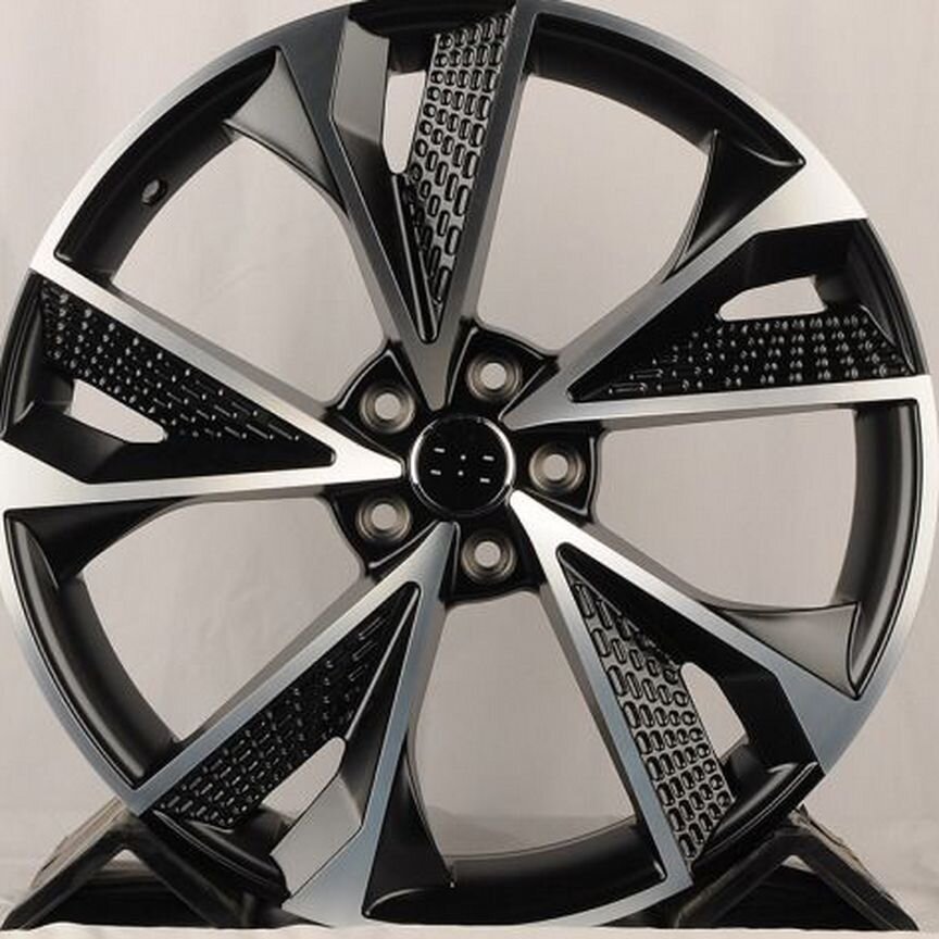 KoKo Kuture 5456 : 9x21 5*112 Et:30 Dia:66,6 Matt Black Polish(msdb)