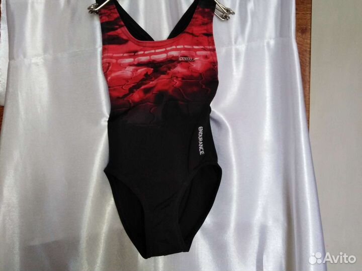 Гимнастические купальники