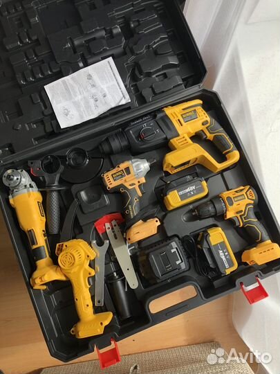 Кейс DeWalt 5 в 1