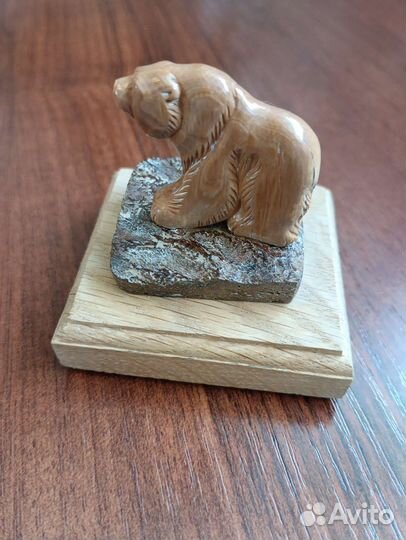 Фигурки из бивня мамонта