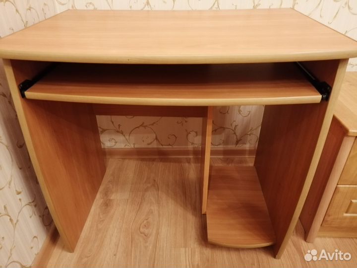 Компьютерный стол бу