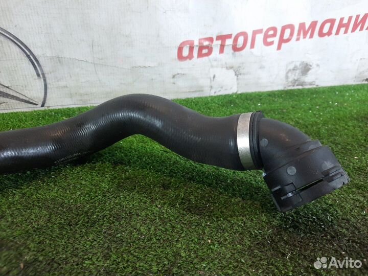 Патрубок радиатора Mercedes C200 W205 274.920 2015