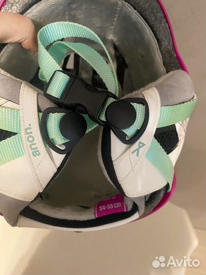 Шлем горнолыжный anon