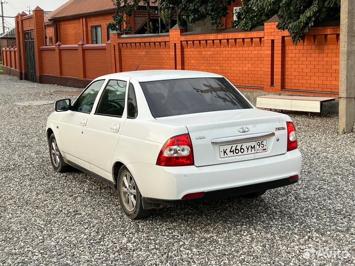 Капот приора