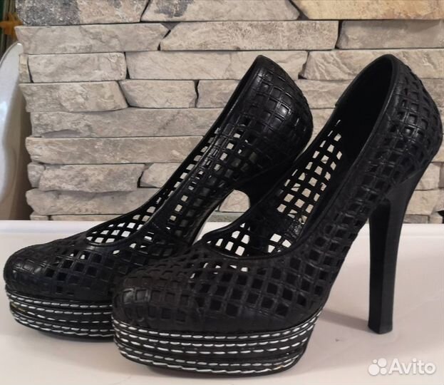 Туфли женские 38 р Sasha Fabiani натуральная кожа