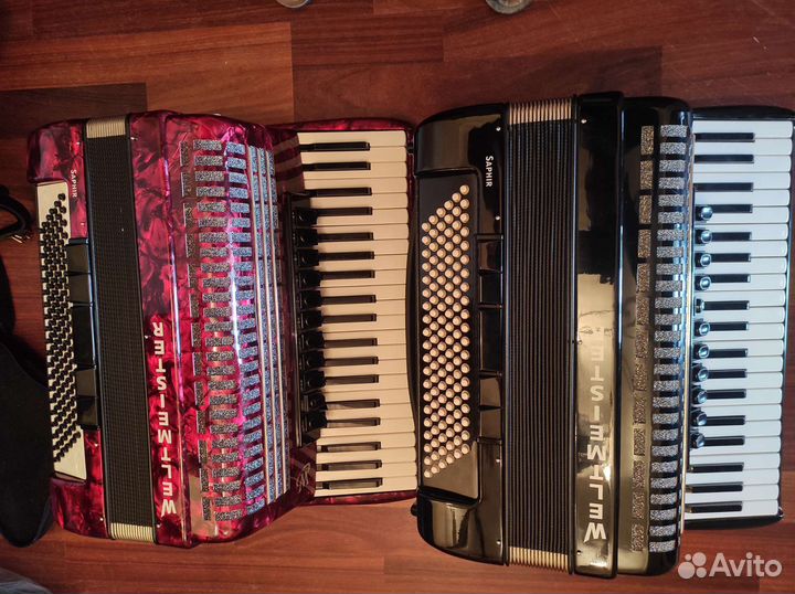 Аккордеон weltmeister сапфир,две штуки