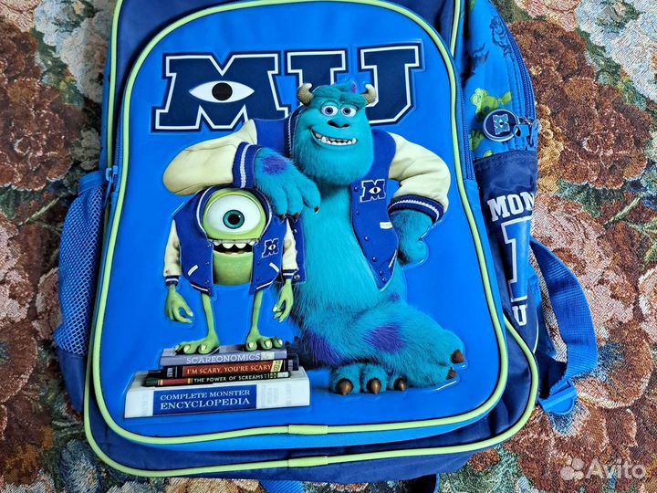 Школьный рюкзак