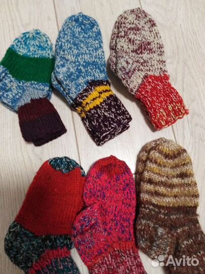 Носочки вязаные, ручной работы