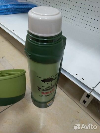 Термос военный 2.1л много