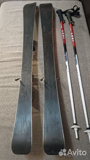 Горные лыжи детские 110 см, палки 95 см