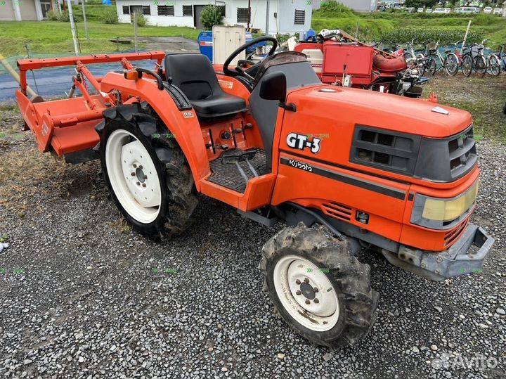 Мини-трактор Kubota GT3, 2009