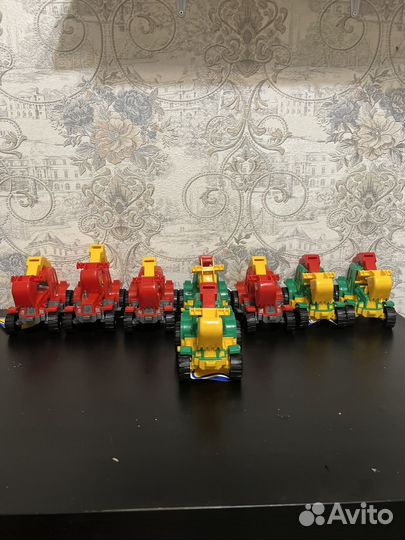 Трактор игрушки