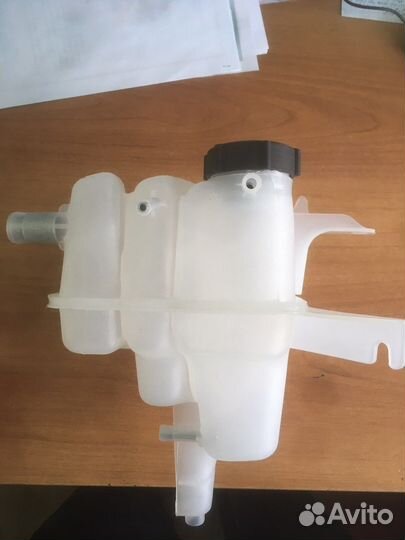 Бачок расширительный форд Маверик, эскейп 2,3 л