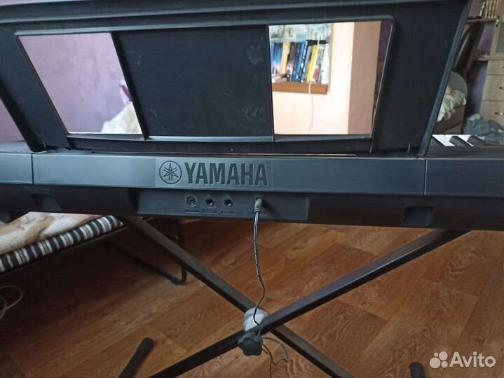 Синтезатор yamaha PSR- E272