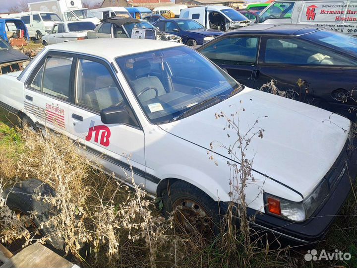 В расборе nisan liberta villa