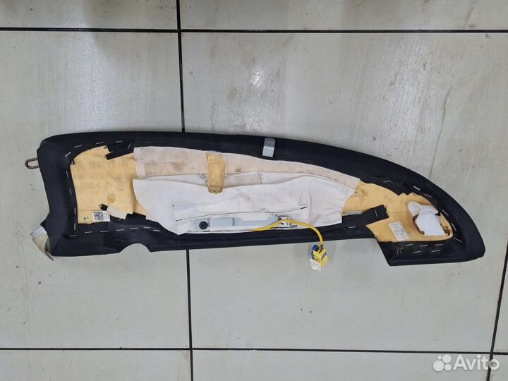 Боковая панель задняя левая Volkswagen Passat B6