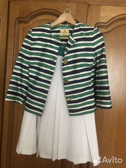 Жакет с юбкой