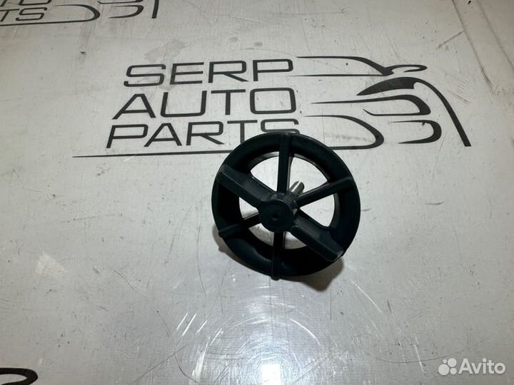 Крепление запаски Kia Ceed JD D4FB 2013