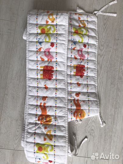 Бортики на детскую кроватку