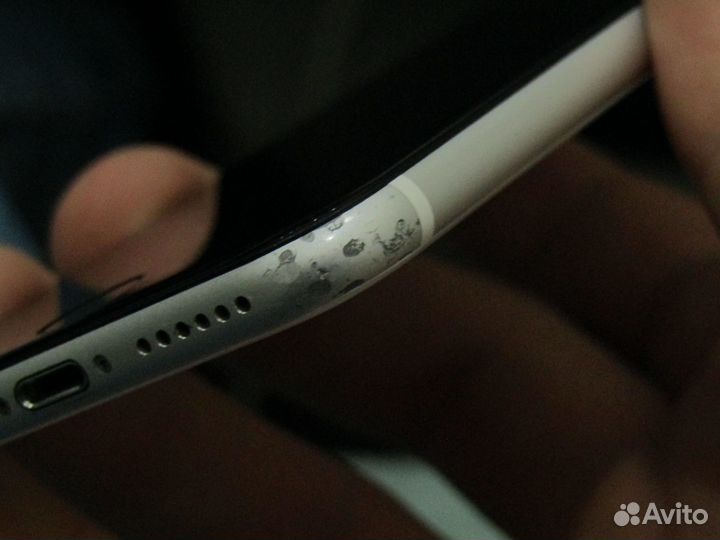 Телефон iPhone se 2022