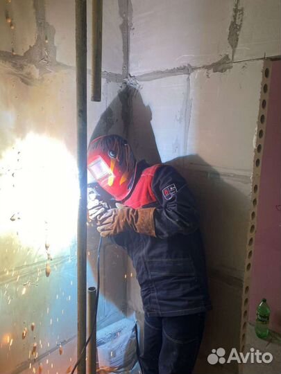 Услуги сварщика. Замена радиаторов отопления