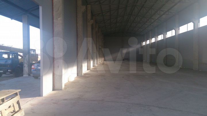 Склад, 2800 м²