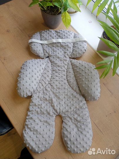 Матрасик в автокресло, стульчик, коляску