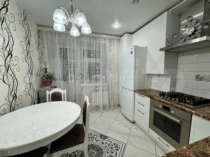 3-к. квартира, 65,8 м², 6/10 эт.