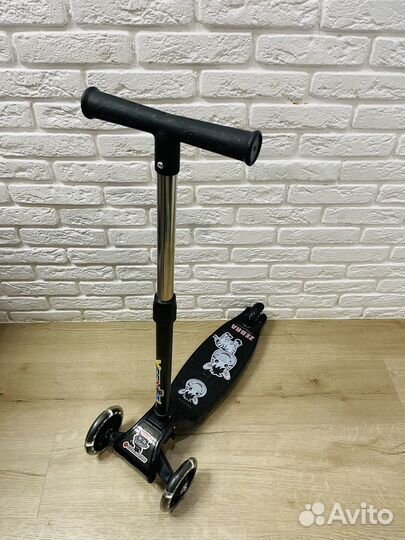 Самокат детский трехколесный
