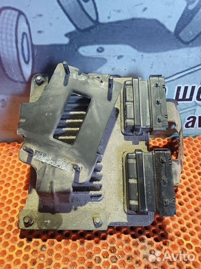 Блок управления двигателем Kia Quoris