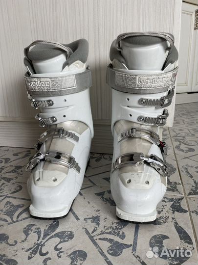 Горнолыжные ботинки wedze