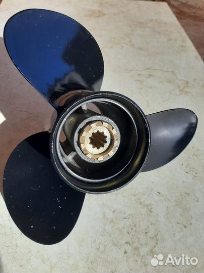 Продам винт на лодочный мотор