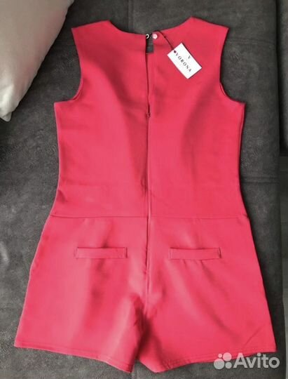 Летний комбинезон с шортами (новый)