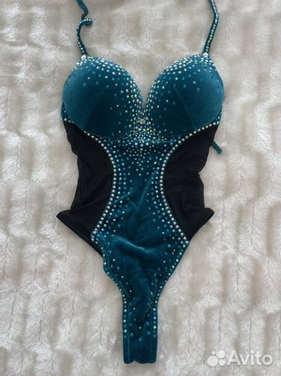 Купальник для фитнес модели