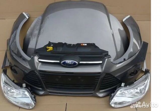 Бампер передний Форд Фокус 3 2011