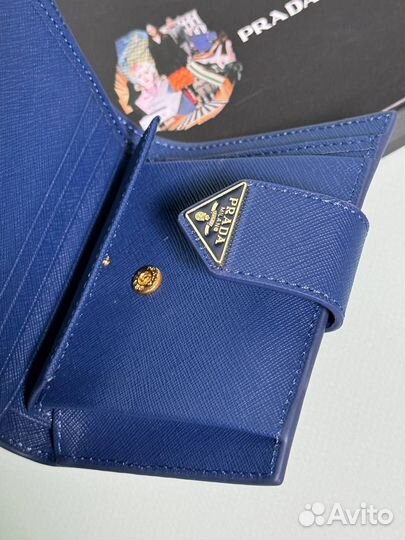 Кошелек Prada