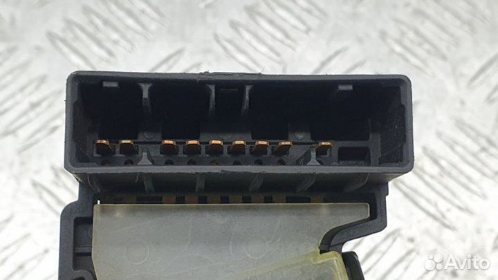 Переключатель поворотов подрулевой Kia Bongo 3